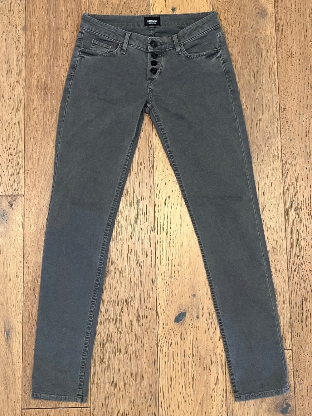 Hudson 5 pocket button fly with button leg styling in healtherfield gray size 26